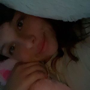 Meet your Posher, Elaine